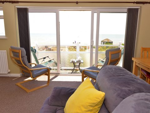 Beach Garden - Exclusively Short Lets - places to stay in Pevensey Bay