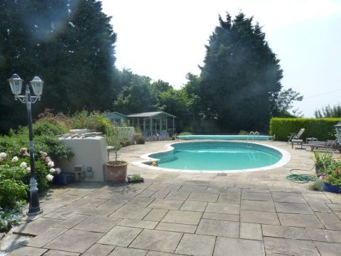 The Cottage at Friston Down - cottages with pools - Exclusively Short Lets
