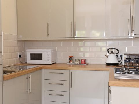 Places to stay in Eastbourne - Jevington Gardens - Exclusively Short Lets