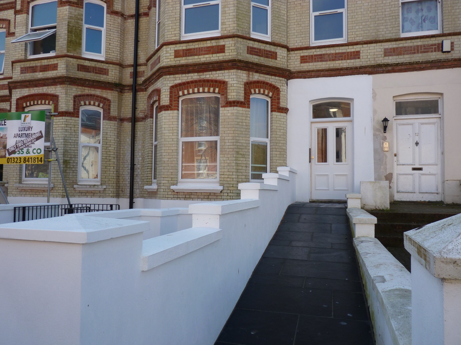 Places to stay in Eastbourne lovely flat with 2 beds 2 bathrooms