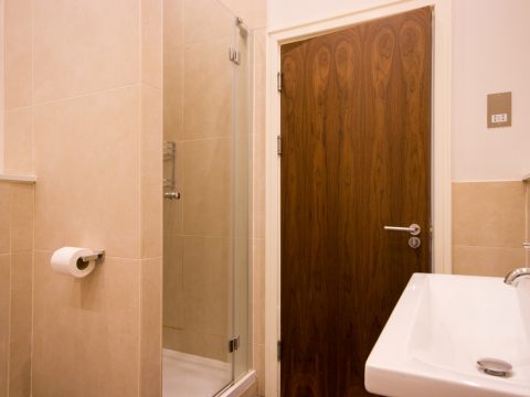 Exclusively Short Lets - Gresham House - 1 bedroom serviced apartments in Eastbourne