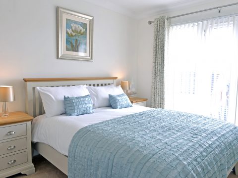 Holiday lets Eastbourne - Pacific Heights - Exclusively Short Lets