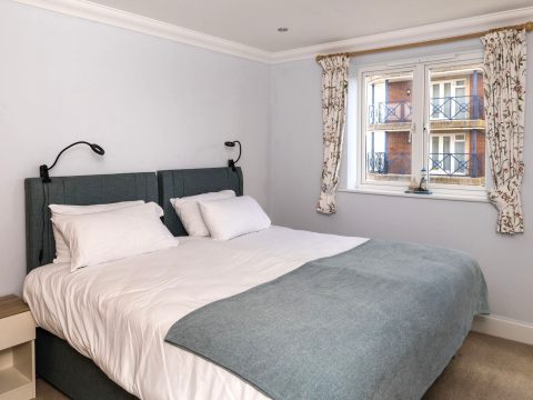 eastbourne holiday lets