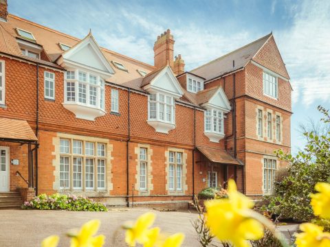 Kent House - serviced accommodation in Eastbourne